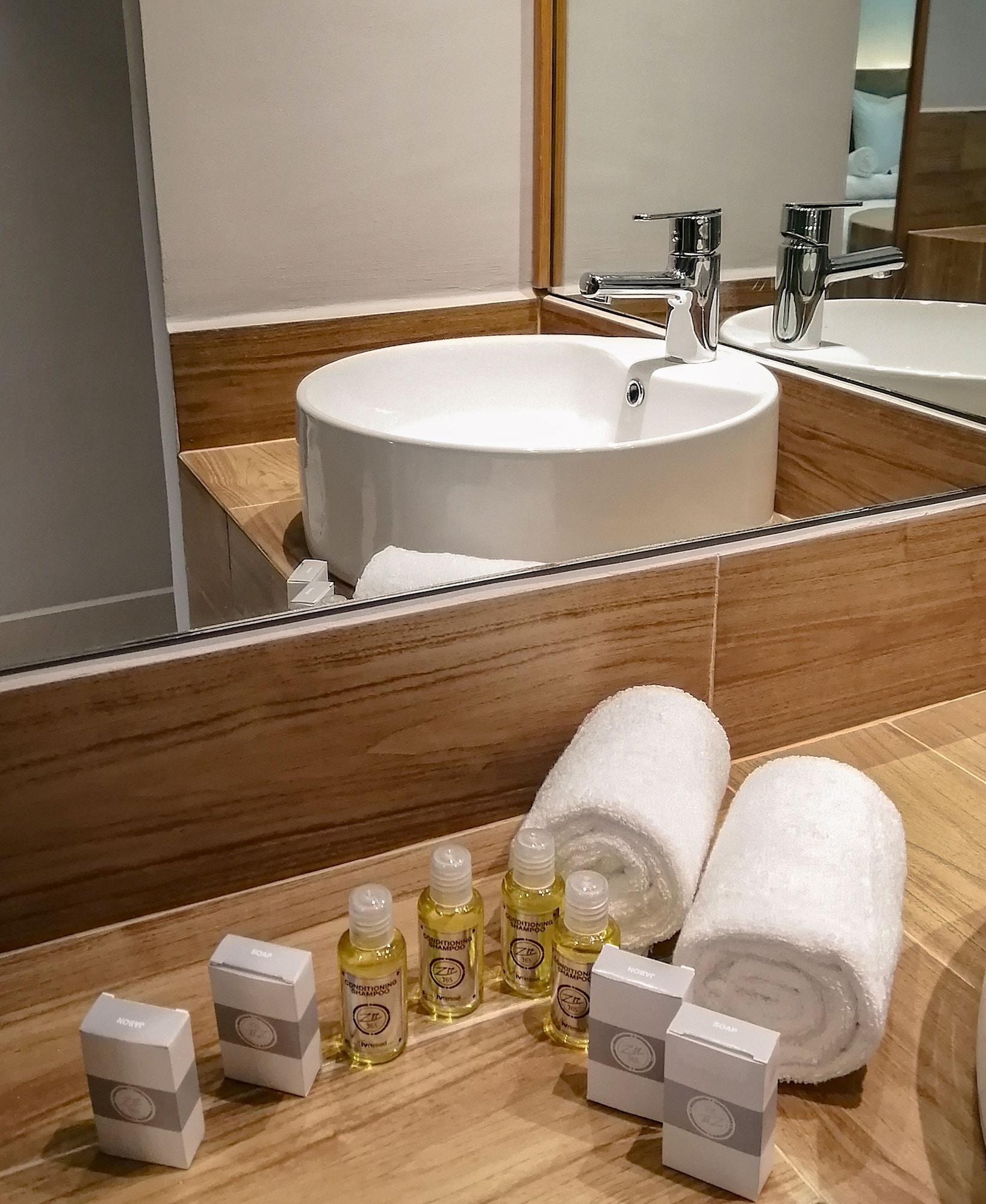 Hotel Kavia Plus كانكون المظهر الخارجي الصورة